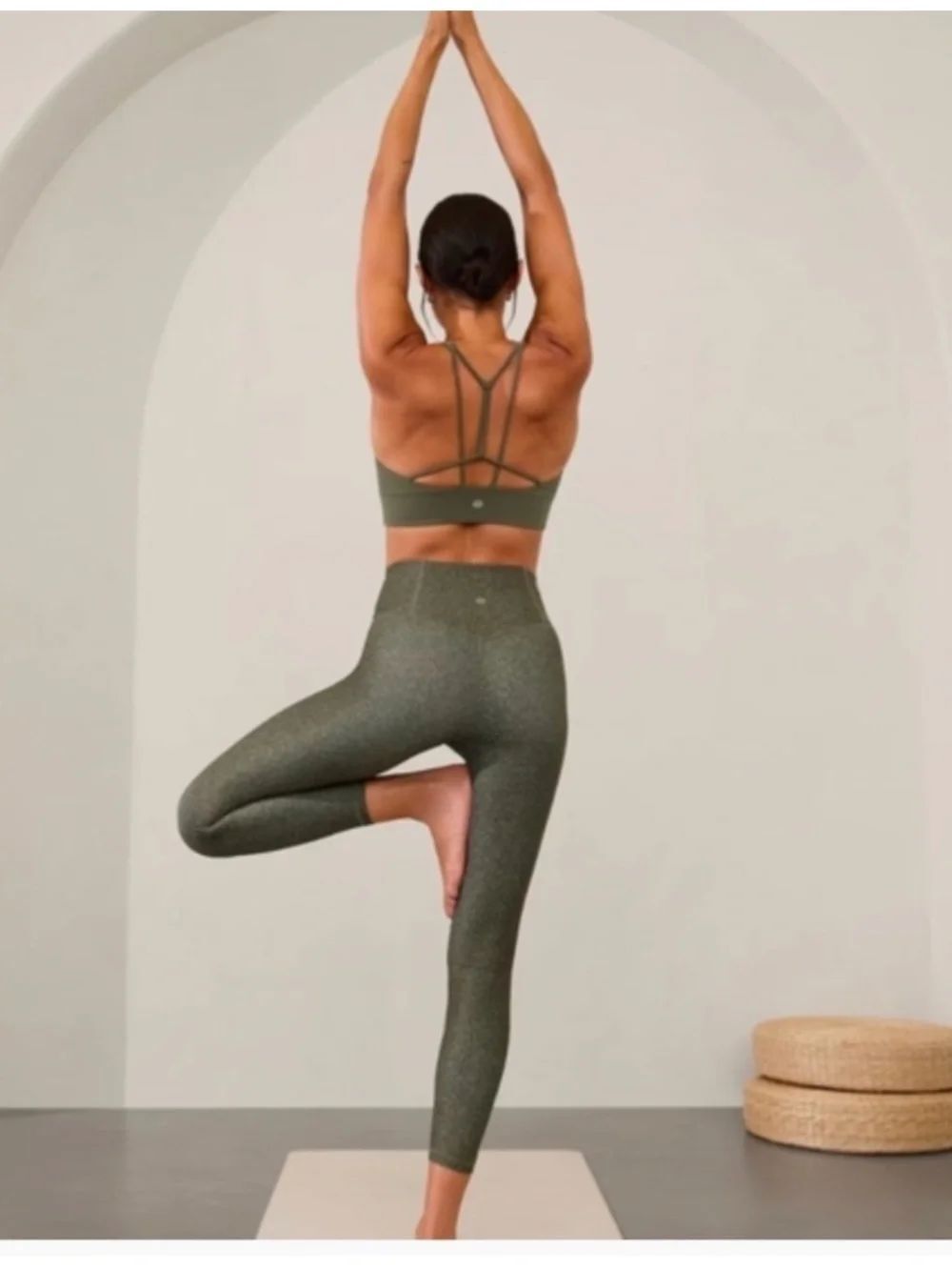 NWT New ATHLETA Elation Legging Tight Olive Green Gray Neutral Animal Print M